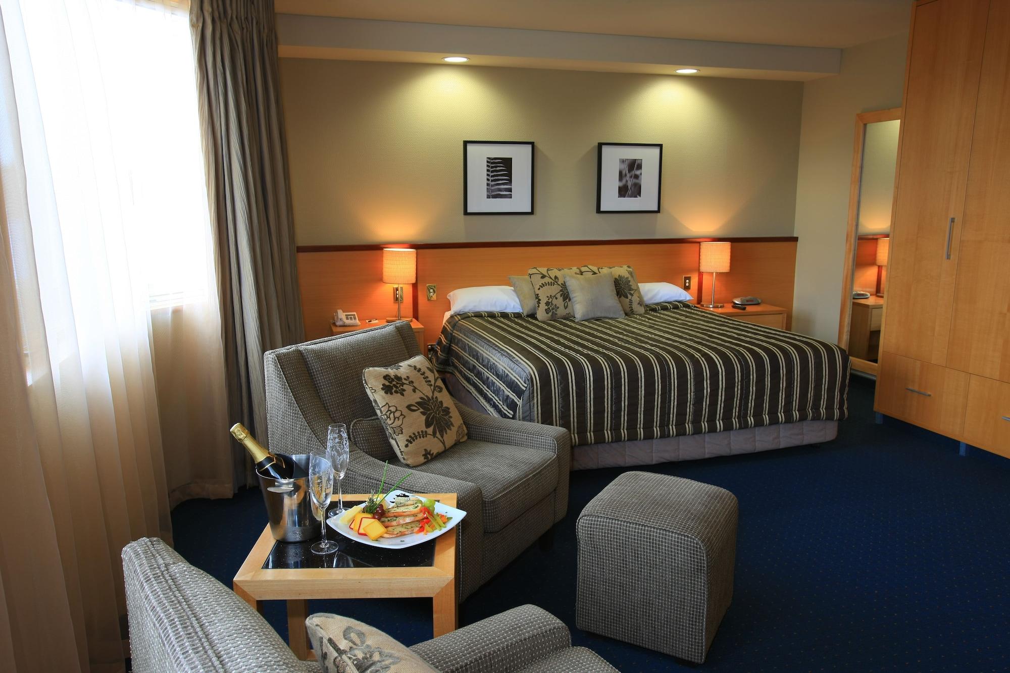 Distinction Luxmore Hotel Te Anau Kültér fotó