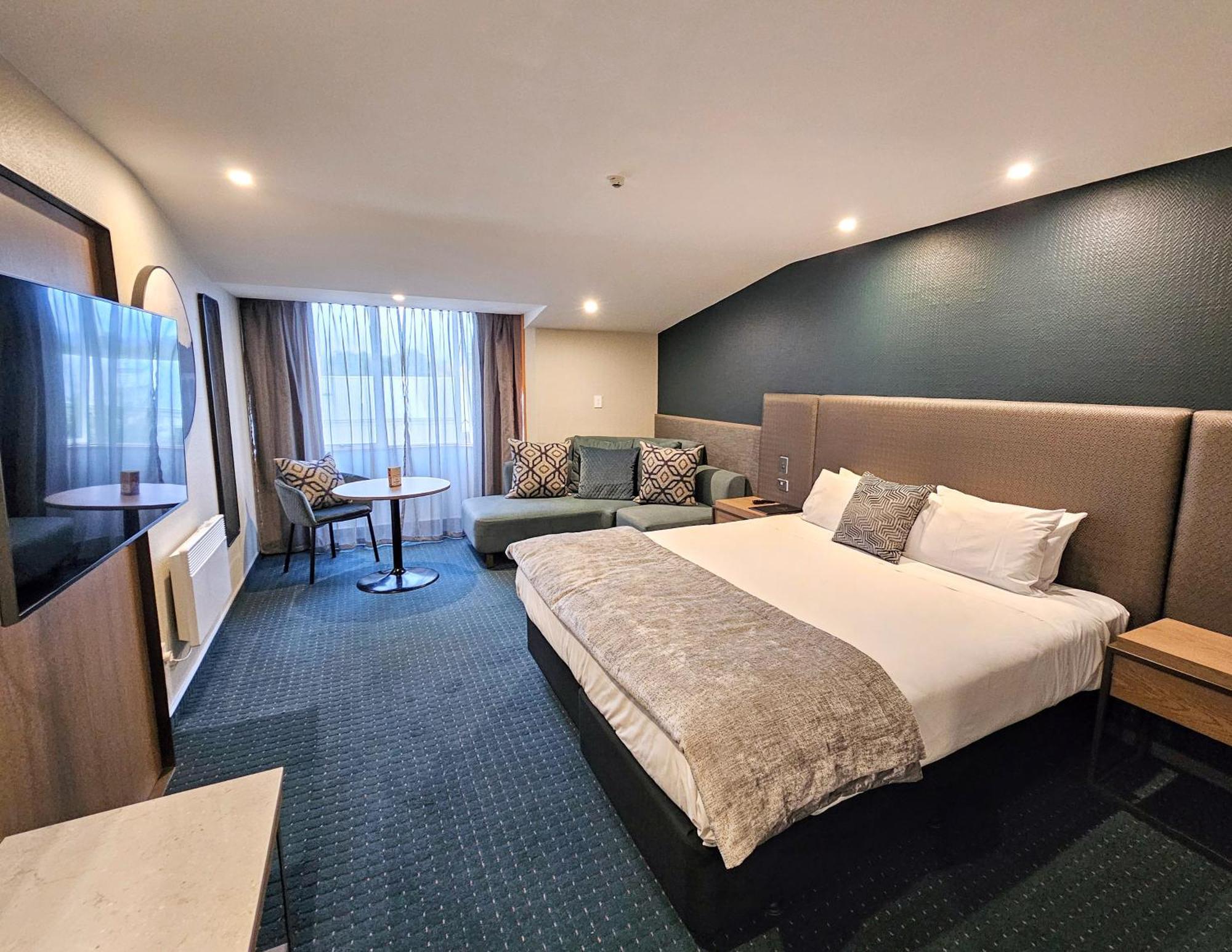 Distinction Luxmore Hotel Te Anau Kültér fotó