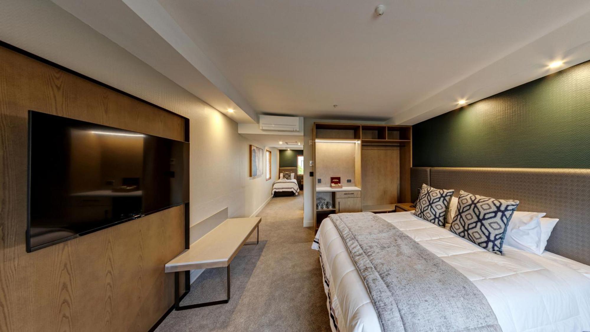 Distinction Luxmore Hotel Te Anau Kültér fotó