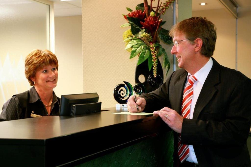 Distinction Luxmore Hotel Te Anau Kültér fotó