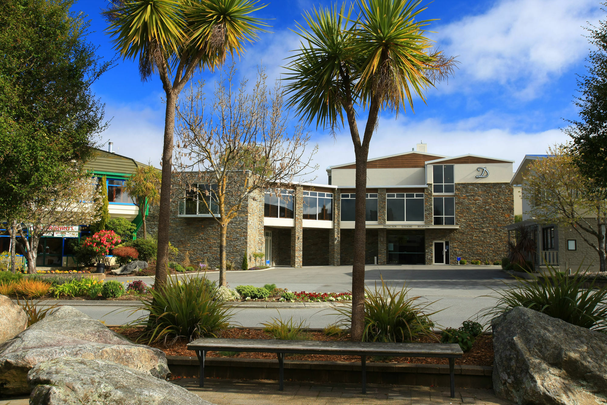 Distinction Luxmore Hotel Te Anau Kültér fotó